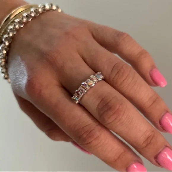 Beautiful Aurora Borealis pear cut unique band style ring 14K White Gold & 925 - Picture 4 of 13